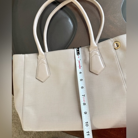 Dagne Dover Signature Tote Bag - Picture 13 of 16